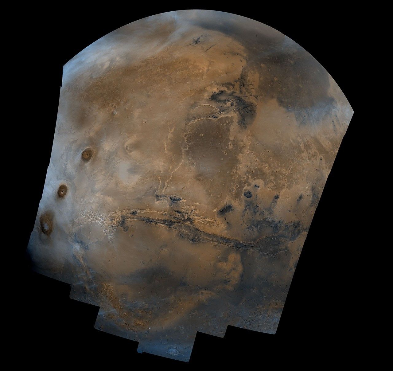 Farbverstärktes Viking-Mosaik des Mars mit dem Grabensystem Valles Marineris
